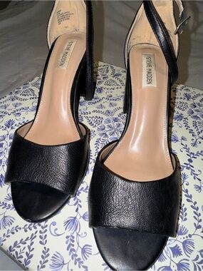 Steve Madden Black Open-Toe Ankle Strap Block Heels